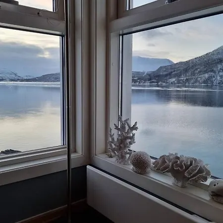 Sjohus Ved Tjeldsundet - House By The Sea Villa Evenskjer Exterior photo